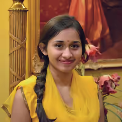 Gorgeous South Indian Tamil NRI Teen