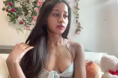 Gorgeous South Indian Tamil NRI Teen