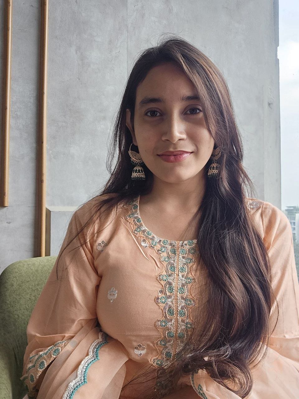 Bangladeshi horny girl flash boobs and fuck with boyfriend wearing Dress