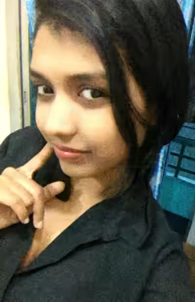 Bangladeshi College Girl Nudges (Samia)