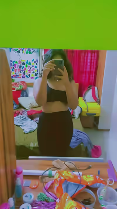 Desi Moments