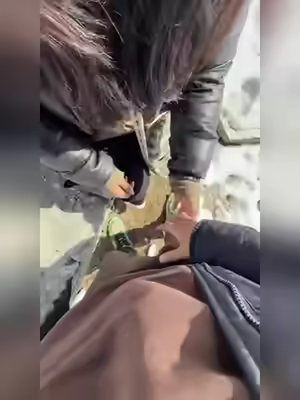 Indian Housewife Sucks Finger Outside