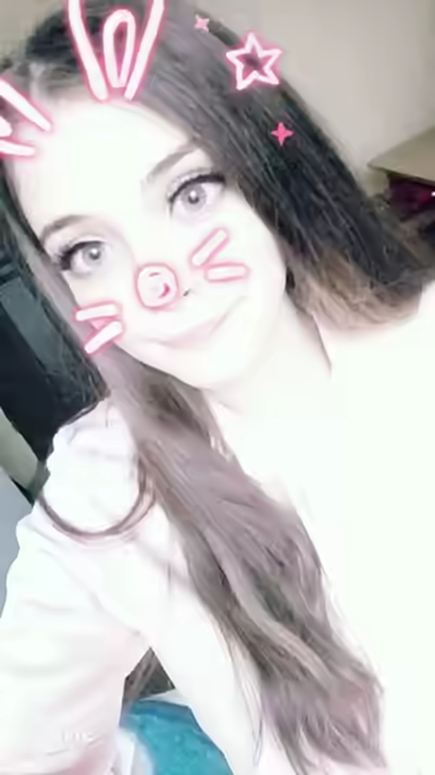 Cute Fresh 18-Year-Old Egirl Pussy Selfies
