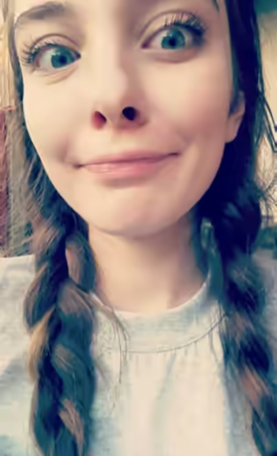 Cute Fresh 18-Year-Old Egirl Pussy Selfies