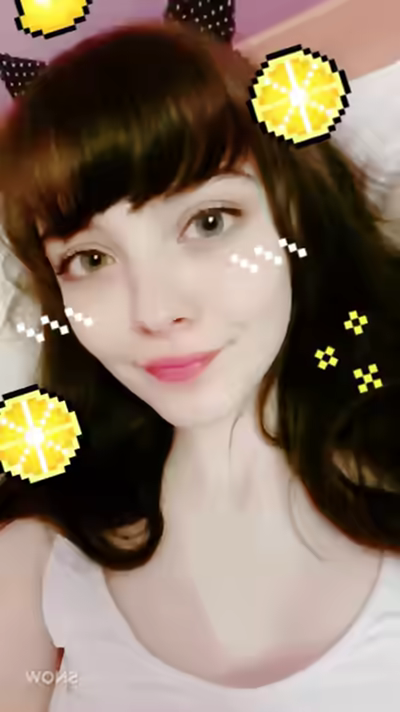 Cute Fresh 18-Year-Old Egirl Pussy Selfies