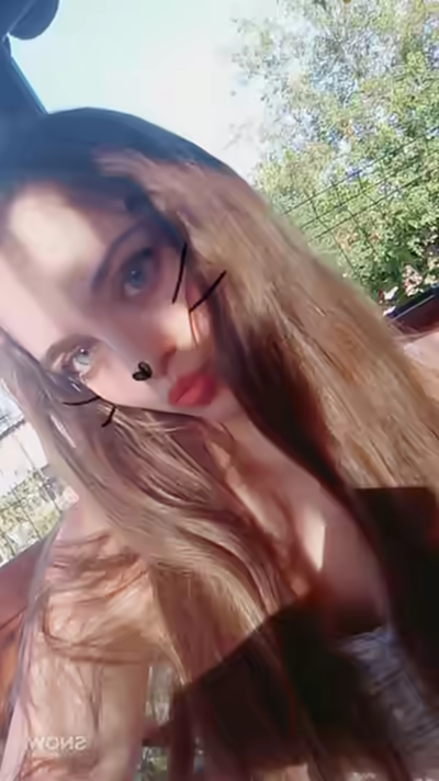 Cute Fresh 18-Year-Old Egirl Pussy Selfies