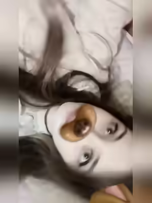 Cute Fresh 18-Year-Old Egirl Pussy Selfies
