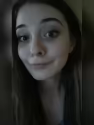 Cute Fresh 18-Year-Old Egirl Pussy Selfies