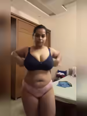 Sexy Mature Woman