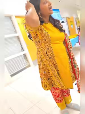 Sexy Videos Of Big Boobed Milf Ridhi