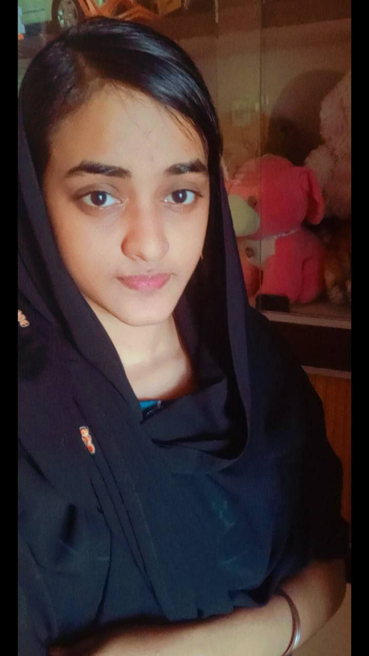 Beautiful cute kerala Mallu hijabi muslim desi Indian slim teen college girl leaked nude ass hole pussy show