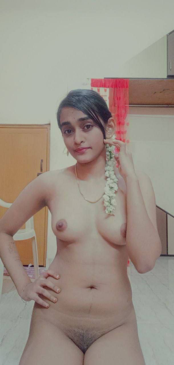 Beautiful cute kerala Mallu hijabi muslim desi Indian slim teen college girl leaked nude ass hole pussy show