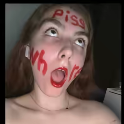 Fully Exposed: Wife or Girlfriend with Tits and Ass