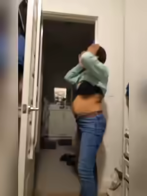 Ridhi, Sexy Desi Indian Brunette MILF