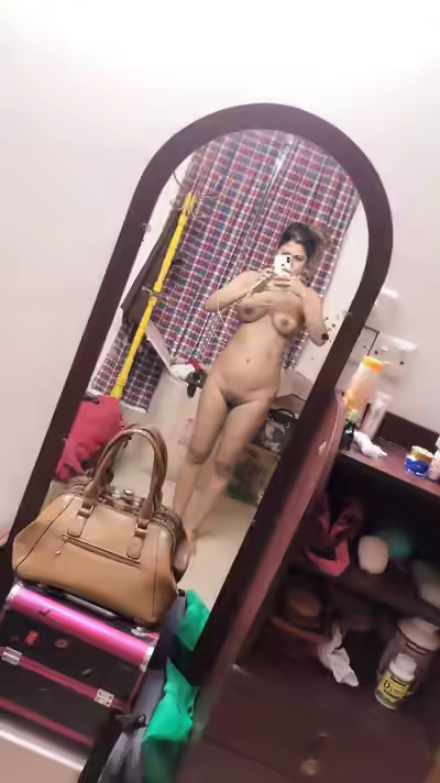 Aunty Nude 2026