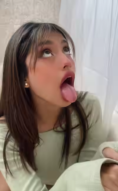 Kerala Mallu Hijjaby Muslim Milf Aunty_moaning_and_enjoying