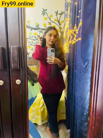 Beautiful Chubby GF Nude
