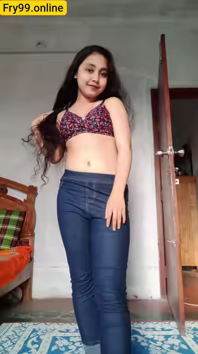 Beautiful Chubby GF Nude