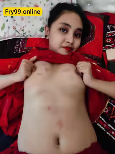 Beautiful Chubby GF Nude