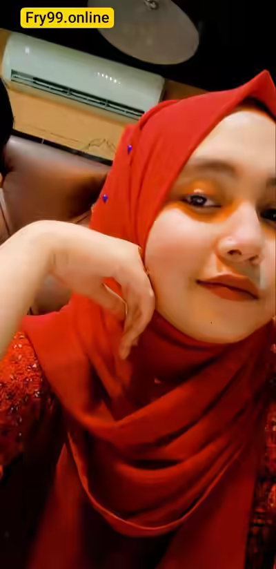 Beautiful Chubby GF Nude