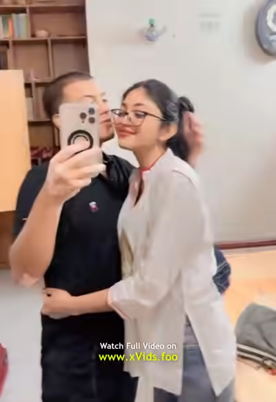 Bangladeshi School Girl With Boyfriend At Home