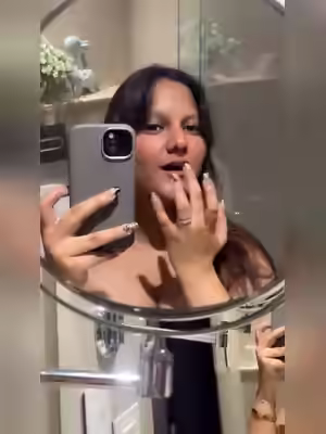 Bangladeshi Chubby Girl in Hotel Scene