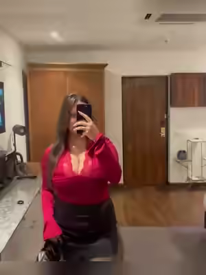 Bangladeshi Chubby Girl in Hotel Scene