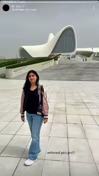 Cute Desi Indian Girlfriend Nude