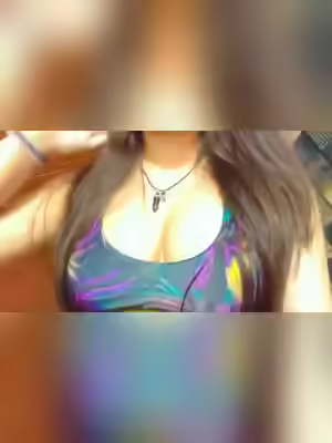 Bangladeshi Chubby Girl's Big Boobs