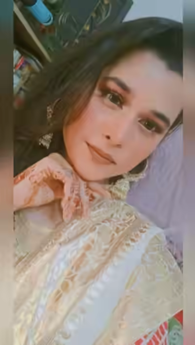 Cute Bangladeshi Girl Show Boobs