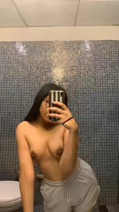 Kerala Teen Girl Lick Pussy