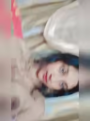 Cute Bangladeshi Girl Show Boobs and Pussy