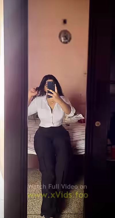 Bangladeshi Tiktoker Shows Off Big Boobs