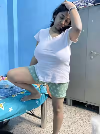 Indian Cheating Bhabi Gets HardcoreFuck