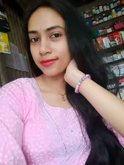Desi Kerala Slim Girl's Nude Leak