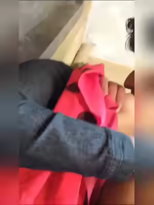 Chubby Muslim Girl Romance Under Red Bra