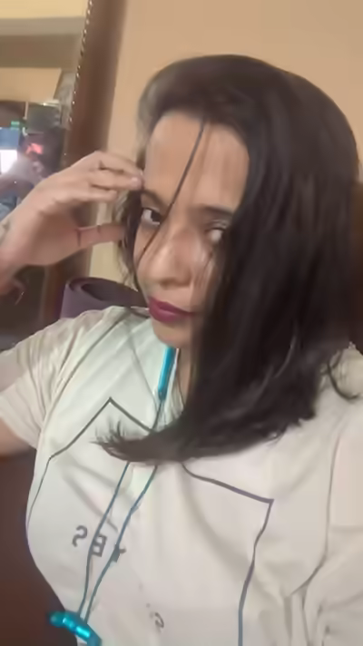 Fully Exposed Wife or Girlfriend
