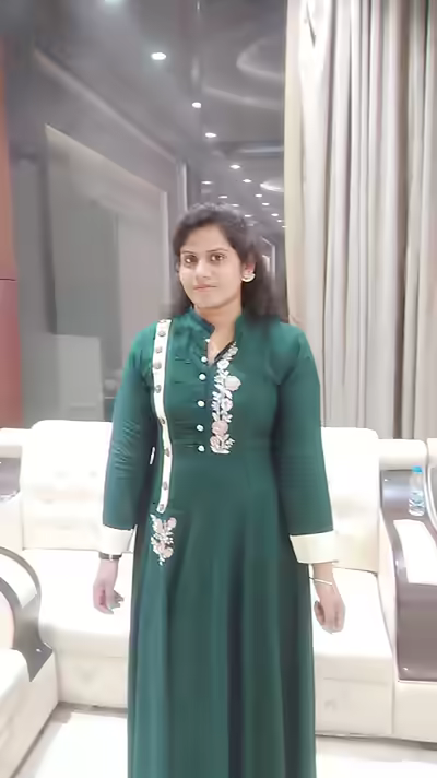 Roopali Saxena