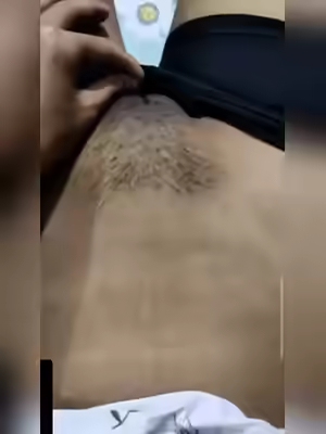 Northeast Girl Shows Pussy