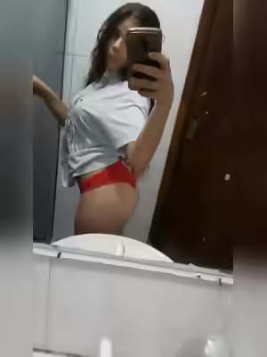 Busty 19yo Tamires