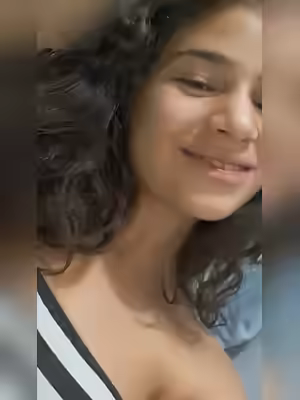 Busty 19yo Tamires