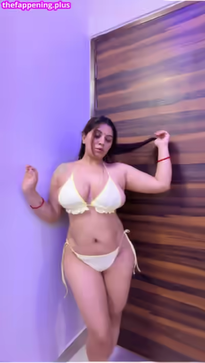Vandana Pathak Exclusive Hot Compilation