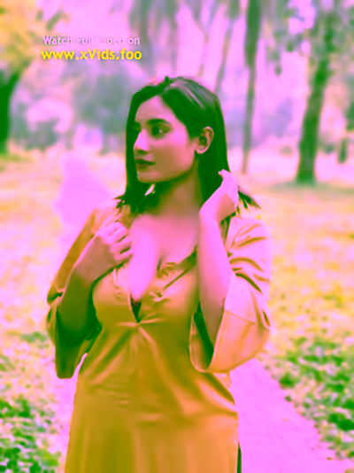 Bangladeshi hot sexy big boobs girl leaked photos and videos www.xvids.foo