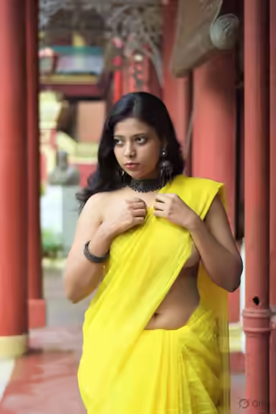 Kolkata Boudi Moments