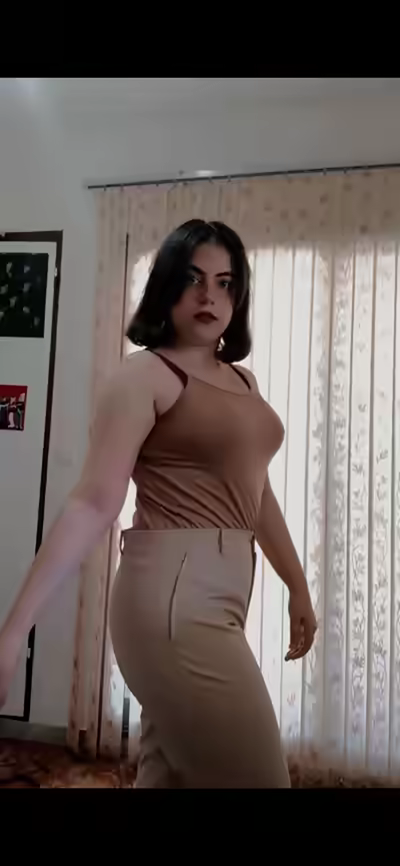 Iran Girl Bra Pose Showcasing Boobs