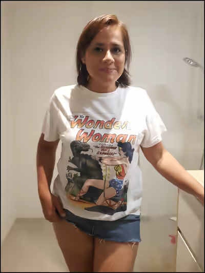 Fully Exposed Wife or Girlfriend