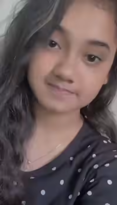 Bangladeshi cute innocent big boobs girl show her huge boobs