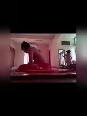 Bangladeshi Cute School Girl Fuckin' in Hotel Room