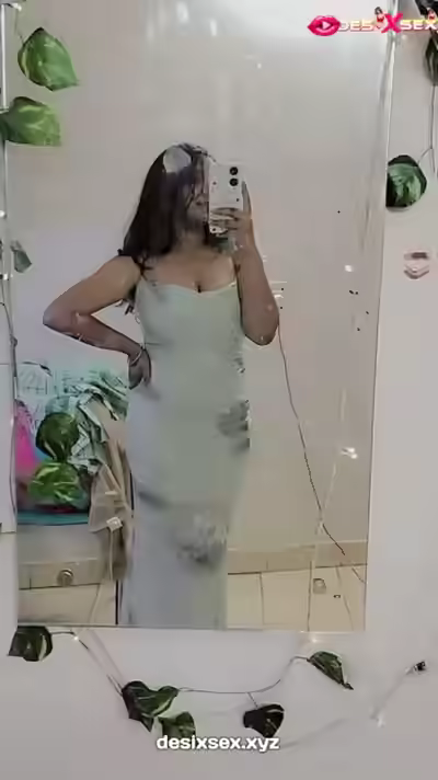 Big Boobs Indian Girlfriend Rubbing Her Pussy