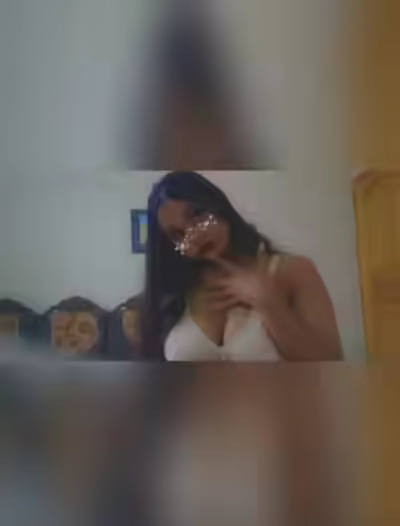 Bangladeshi Fat Girl Flashing Boobs